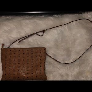 MCM Crossbody 🔥🔥